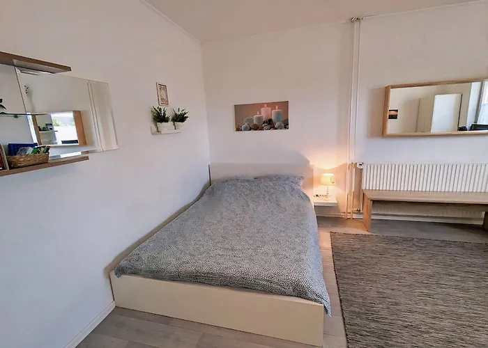 Gemuetliche - Inheidener Apartmán *